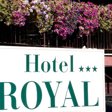 Hotel Royal Pésaro Exterior foto